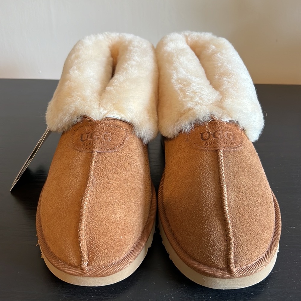 NWT UGG Sheepskin Slippers